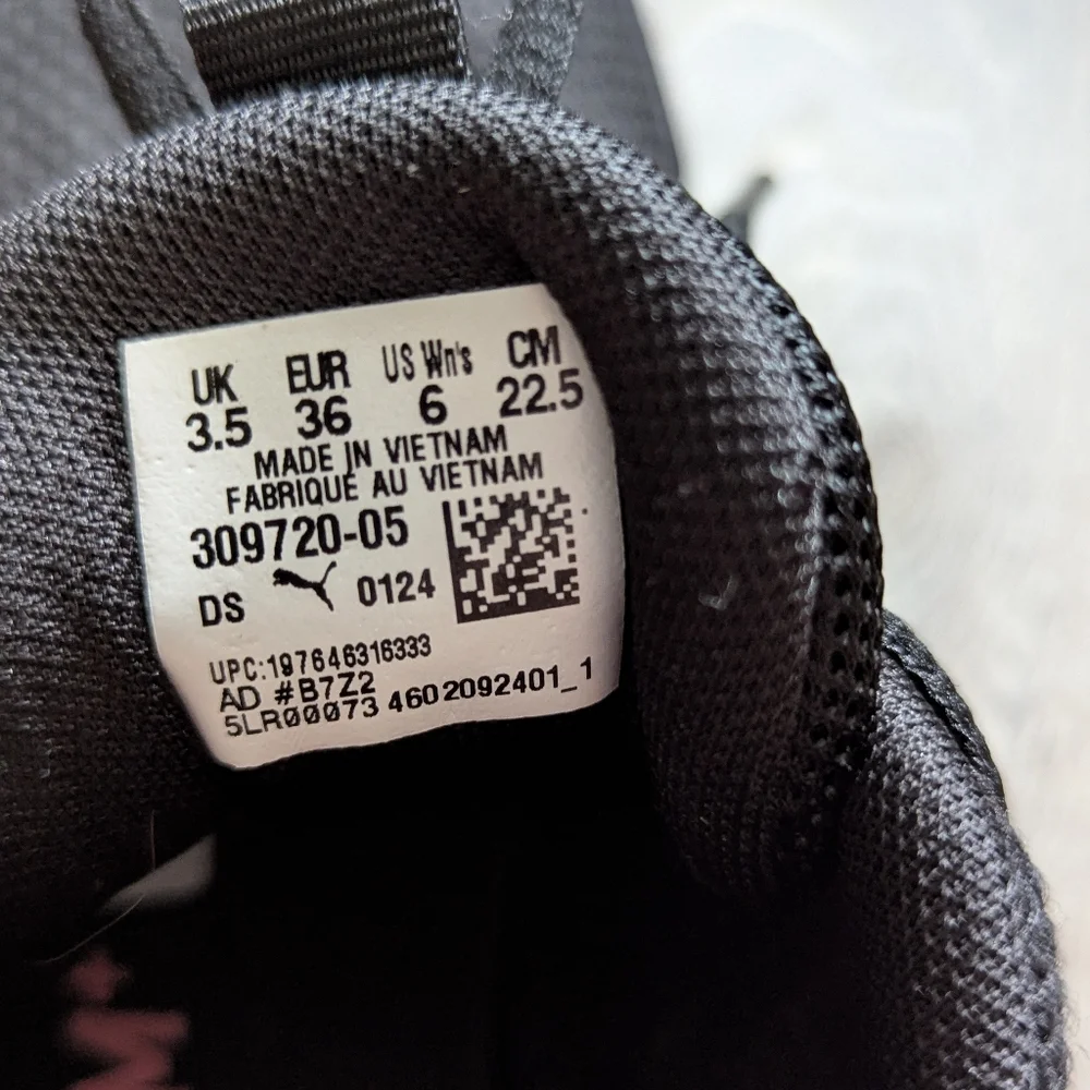 PUMA Voltaic Evo Cross Training Women's Sneakers Black Size 6 - Picture 5 of 7